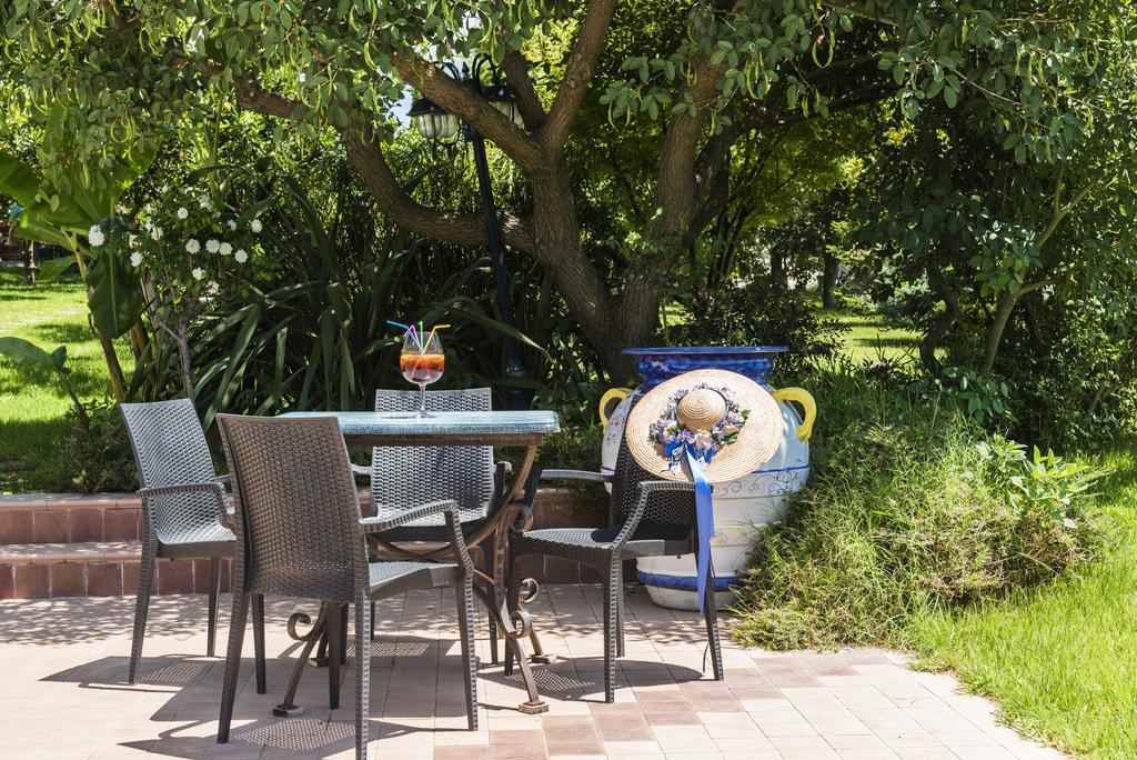 Villa Tina Santa Maria di Castellabate Kültér fotó