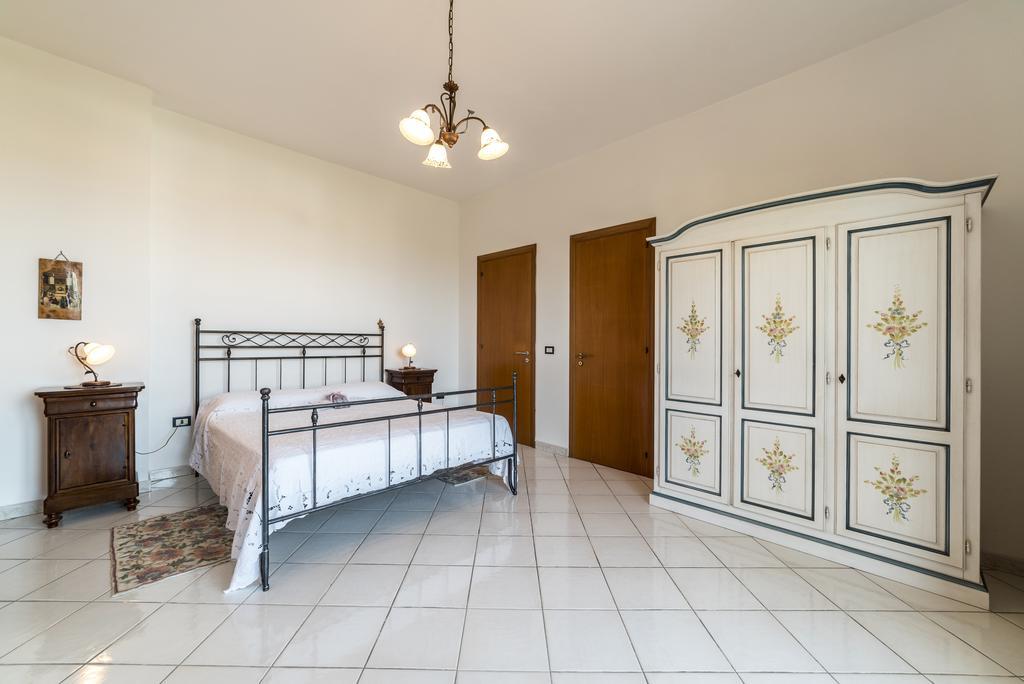 Villa Tina Santa Maria di Castellabate Kültér fotó