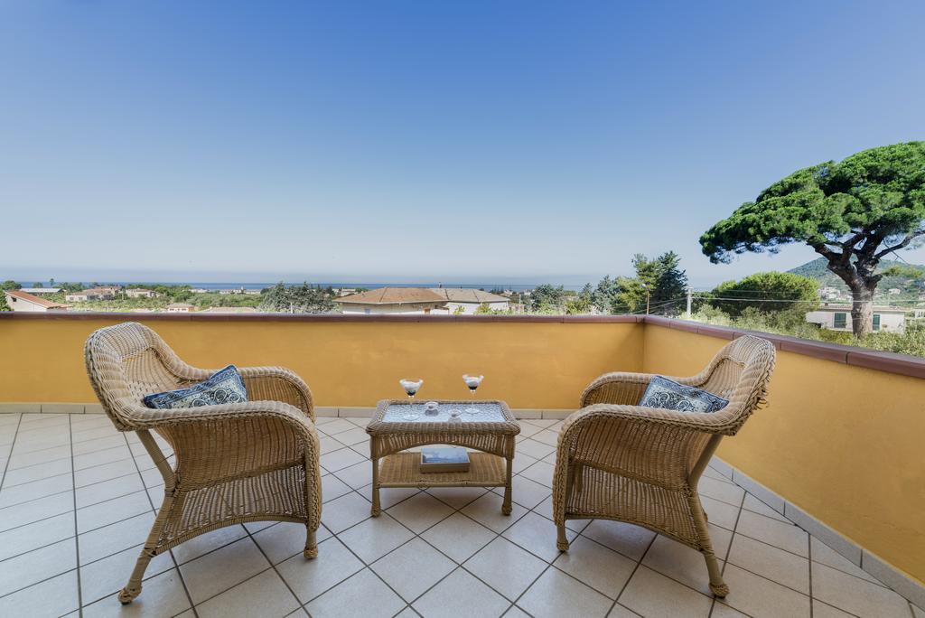 Villa Tina Santa Maria di Castellabate Kültér fotó