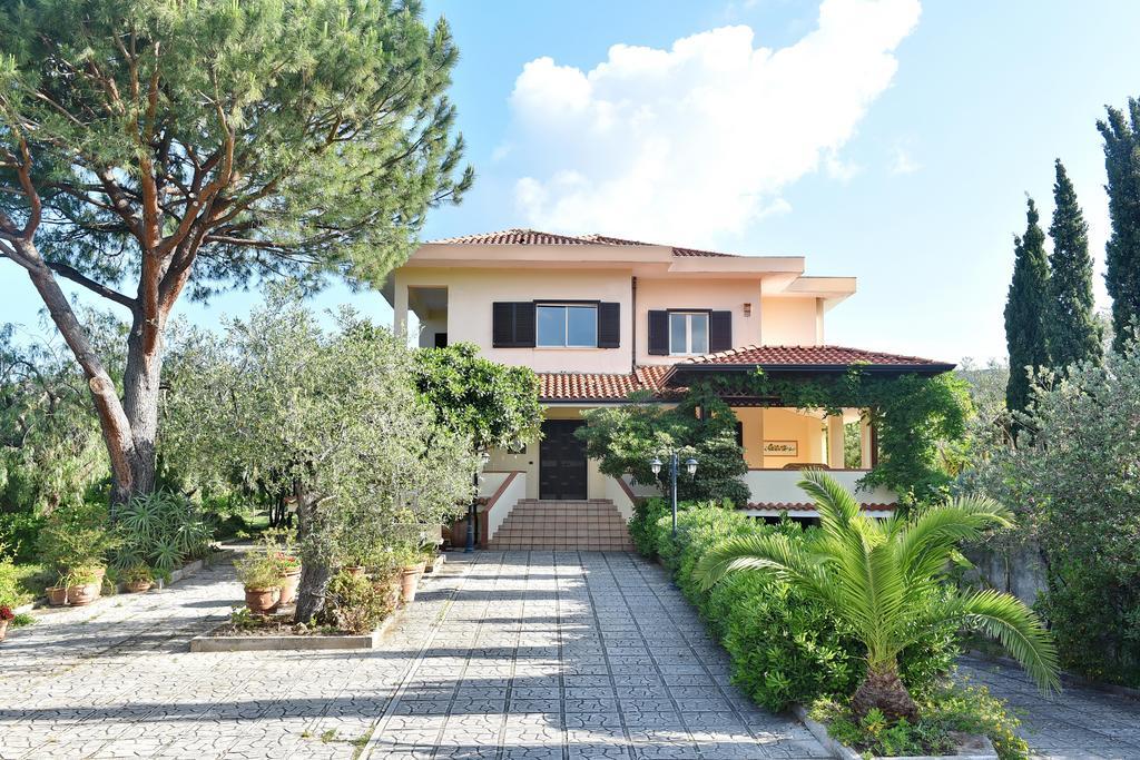 Villa Tina Santa Maria di Castellabate Kültér fotó