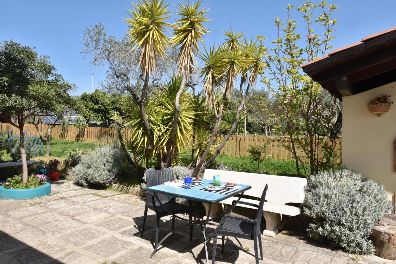 Villa Tina Santa Maria di Castellabate Kültér fotó